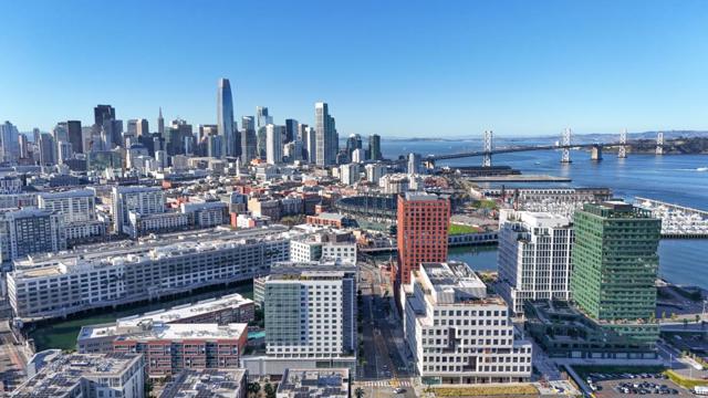 110 Channel Street, San Francisco CA: https://media.crmls.org/mediaz/ea7104fa-091f-493b-a399-cad7fb53a9eb.jpg