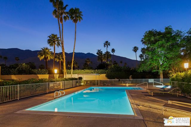 1845 S La Paloma, Palm Springs, CA 92264