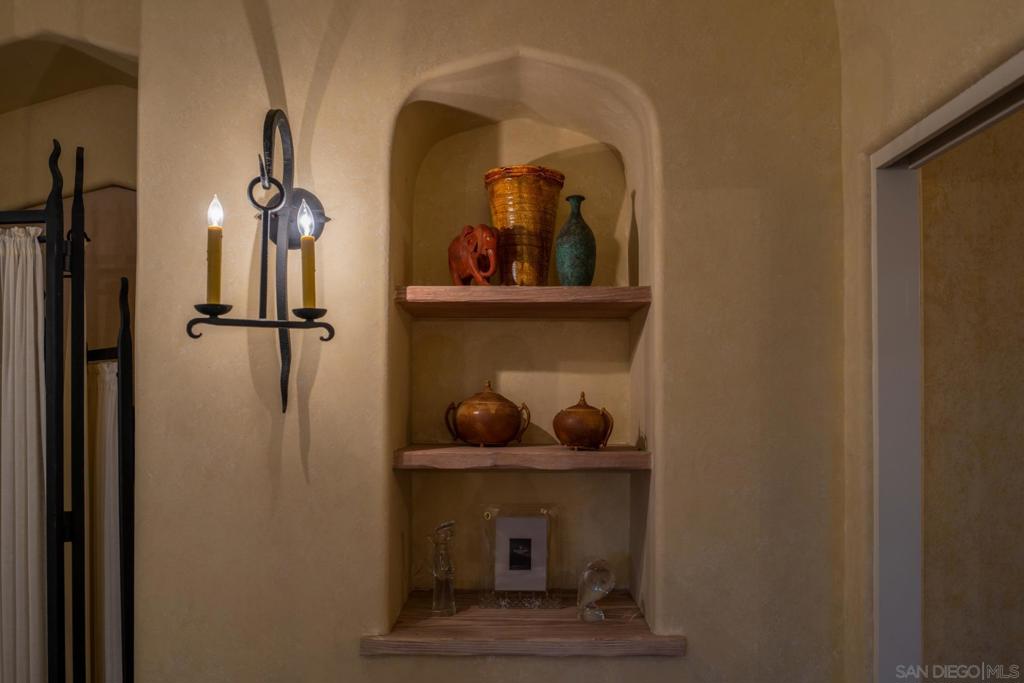 MLS #250039105SD image #34