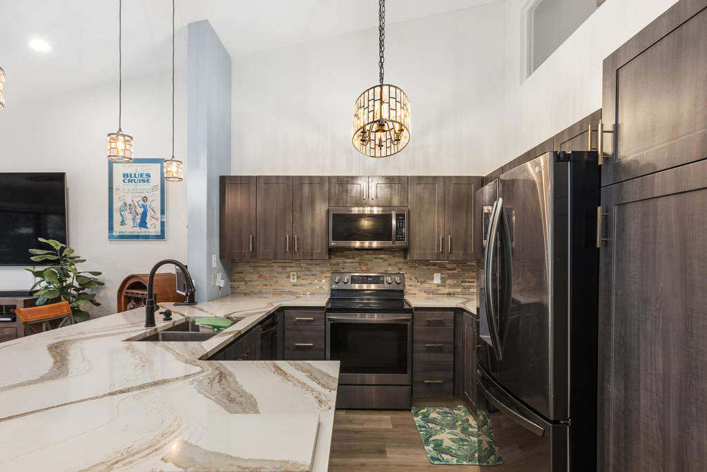 MLS #219138261DA image #12