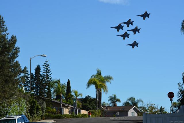 4460 Huggins St, San Diego CA: https://media.crmls.org/mediaz/ea73ba2d-834c-4a21-b4ca-db985afe54eb.jpg