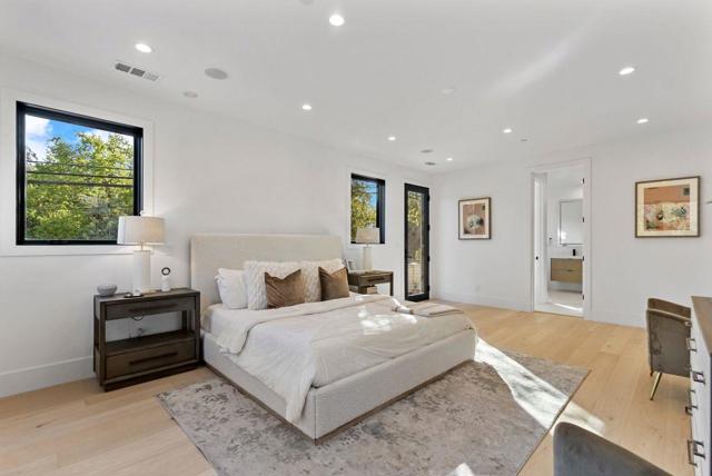 18071 Saratoga Los Gatos Road, Monte Sereno CA: https://media.crmls.org/mediaz/ea74e96d-0cb7-49d1-81dc-1f74aa7fe0e0.jpg