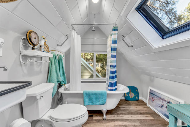 53125 Overlook Drive, Idyllwild CA: https://media.crmls.org/mediaz/ea76313a-6999-4ce7-af86-6125f360b9f0.jpg