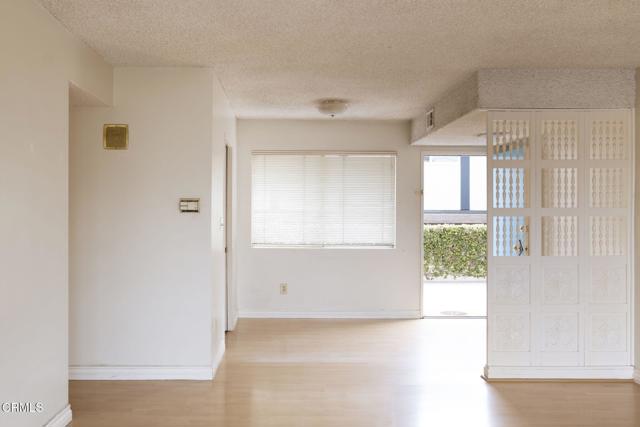 1000 Cordova Street, Pasadena CA: https://media.crmls.org/mediaz/ea76dd73-534f-4cb1-ba45-527bcba89387.jpg
