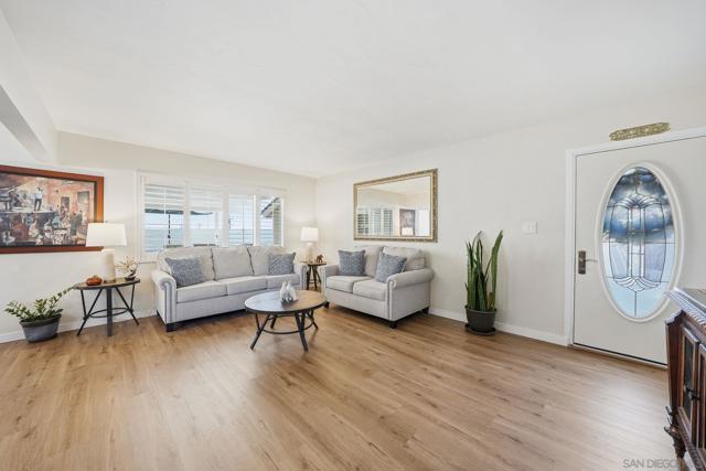 1434 Manchester St, National City CA: https://media.crmls.org/mediaz/ea772f53-d1b4-4b72-b9b2-9dcaef635861.jpg