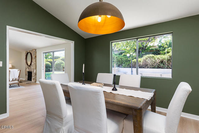 Detail Gallery Image 9 of 28 For 13017 Barto Dr, Granada Hills,  CA 91344 - 3 Beds | 2 Baths