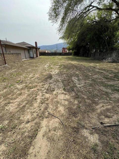 36176 Mile End Road, Soledad CA: https://media.crmls.org/mediaz/ea780864-5acc-45ac-be72-d18ccb3572c1.jpg