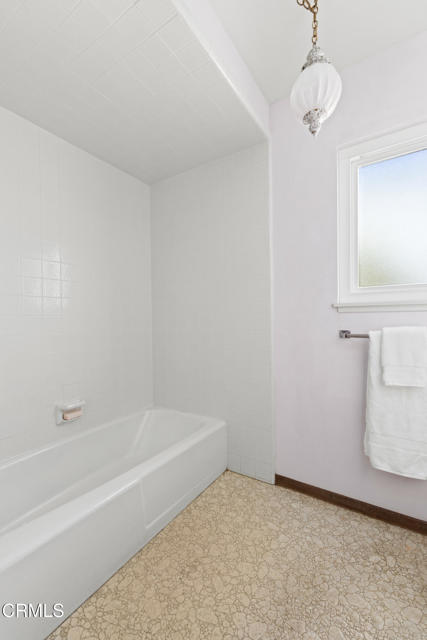 Detail Gallery Image 15 of 35 For 2465 Grand Ave, Los Olivos,  CA 93441 - 4 Beds | 2 Baths