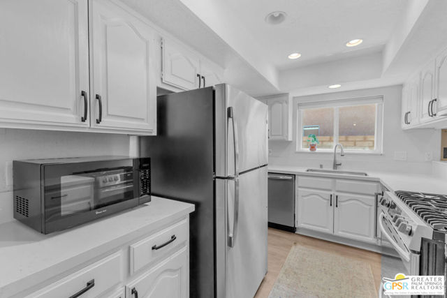 79380 Spalding Drive, Bermuda Dunes CA: https://media.crmls.org/mediaz/ea78a9e6-7d13-4792-8d62-81b79ab4a4a2.jpg