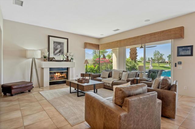 80788 Hermitage, La Quinta CA: https://media.crmls.org/mediaz/ea78f48f-be63-4e45-b5d6-827fe686ce39.jpg