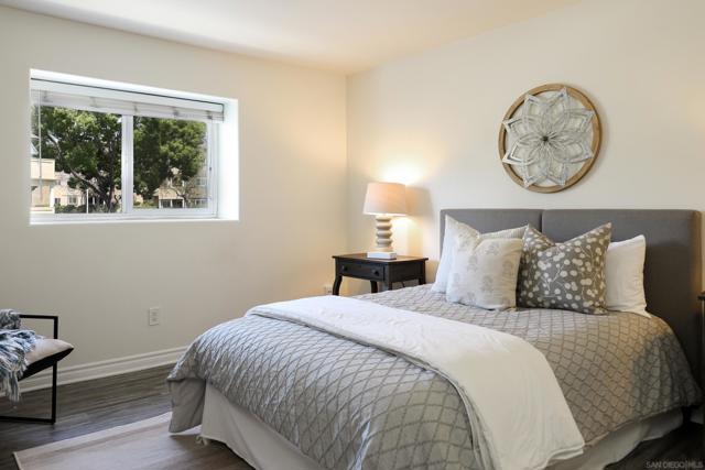 5033 Los Morros Way, Oceanside CA: https://media.crmls.org/mediaz/ea79f4f1-a0fe-4b42-b46e-84f75046b019.jpg