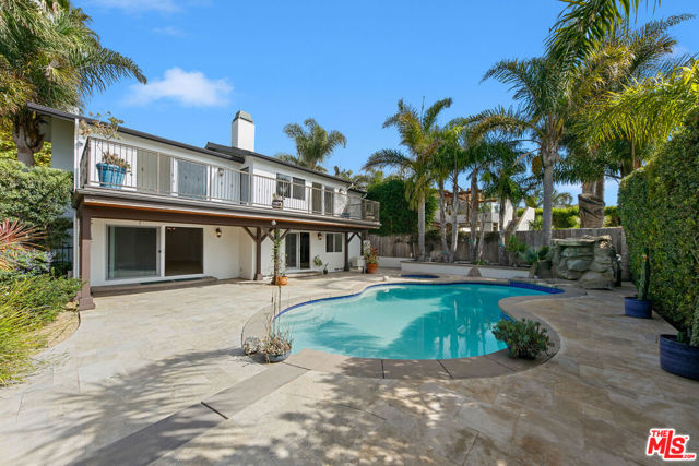 30630 Morning View Drive, Malibu CA: https://media.crmls.org/mediaz/ea7b256a-53f3-48a8-a0c4-72a68220f4da.jpg