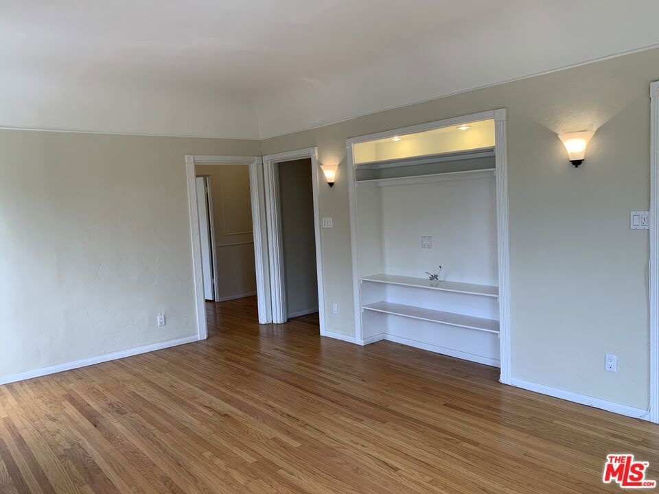 MLS #25537985 img 17