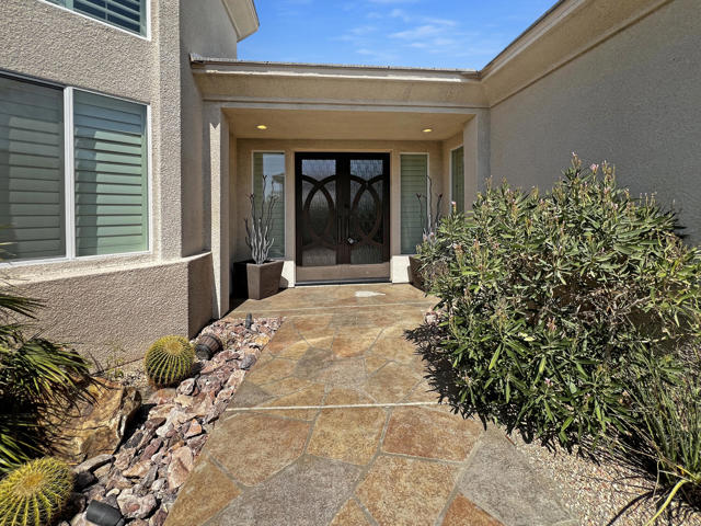 5 Lyon Road, Rancho Mirage CA: https://media.crmls.org/mediaz/ea7b8c02-6567-41fd-ad75-3b8c91b77f74.jpg