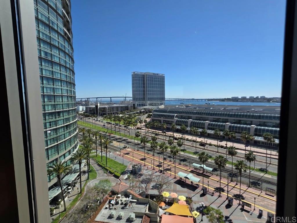 207 5th Avenue - photo 3