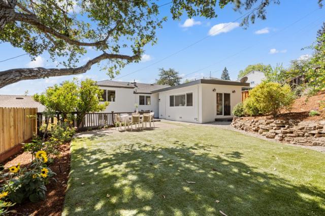 1320 Hull Drive, San Carlos CA: https://media.crmls.org/mediaz/ea7c4654-bf72-46c5-abb4-a70ccfb27e57.jpg
