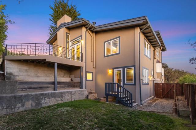 107 Dolphine Avenue, El Granada CA: https://media.crmls.org/mediaz/ea7cf6be-c6de-4da0-b3b6-9b11d4bd0471.jpg