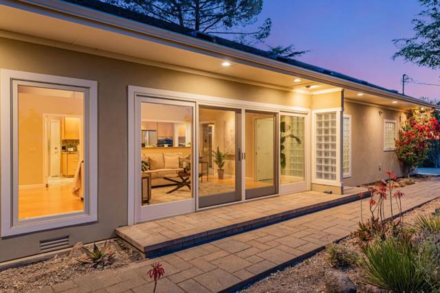 15010 Larga Vista Drive, Los Gatos CA: https://media.crmls.org/mediaz/ea7d3794-5b5c-48da-8b18-968d5d0431f7.jpg