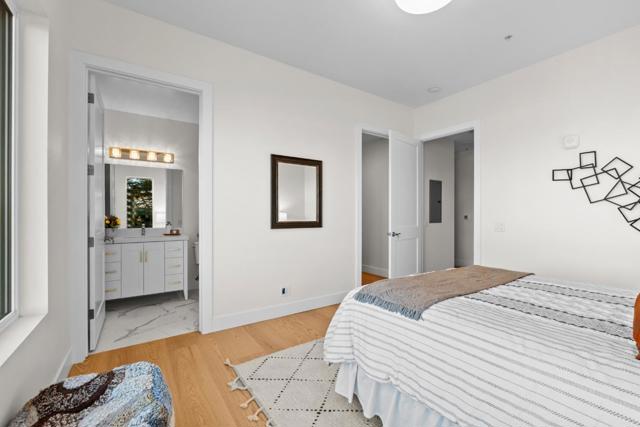 Image 14 of 29 For 4115 El Camino Real  Whole Buil