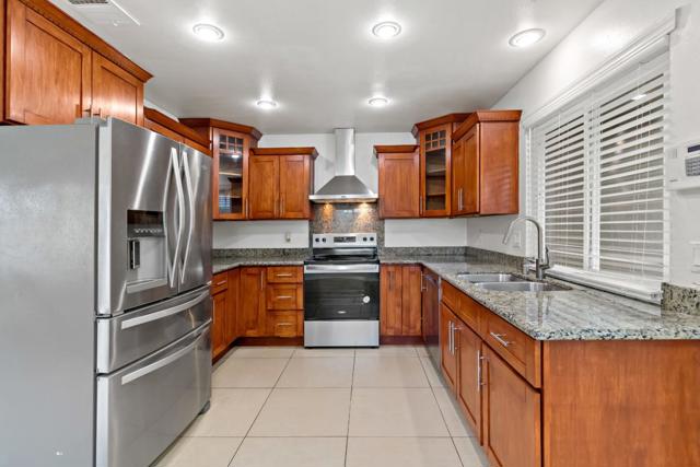 36923 Bolina Terrace, Fremont CA: https://media.crmls.org/mediaz/ea7f4367-86aa-49ca-97ad-955efb084ed8.jpg