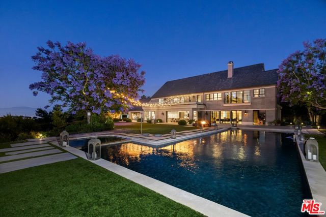 3396 Stone Ridge Lane, Los Angeles CA: https://media.crmls.org/mediaz/ea7f972e-5139-454c-8112-c720d89c0715.jpg