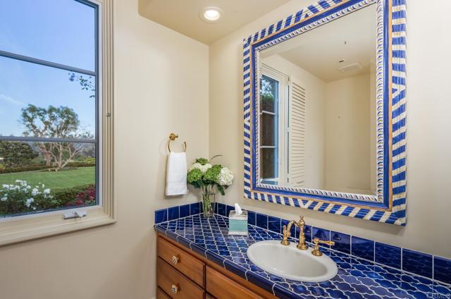 4843 La Jacaranda, Rancho Santa Fe CA: https://media.crmls.org/mediaz/ea808448-d643-4c7c-9fe9-0f65109d9f8b.jpg