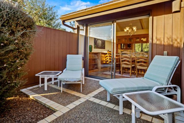 7026 Valley Greens Circle, Carmel CA: https://media.crmls.org/mediaz/ea829315-2f4c-4217-a202-112c807c135f.jpg