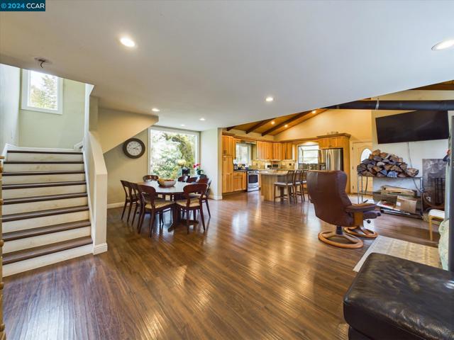 Image 16 of 60 For 1285 Bliss Ln