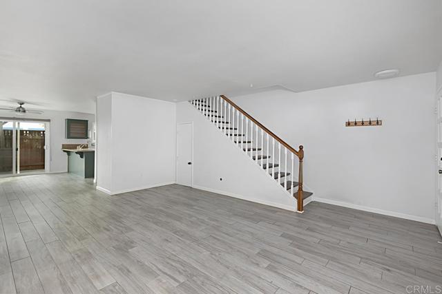 Image 5 of 28 For 685 Seacoast Drive