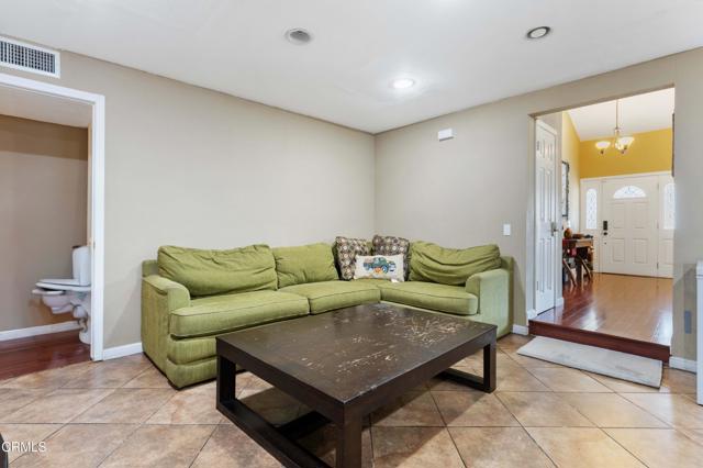 1421 E Abbottson Street, Carson CA: https://media.crmls.org/mediaz/ea832fcb-b7a9-47e2-852f-f5e70dc131dc.jpg