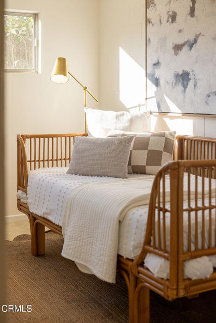 Detail Gallery Image 33 of 36 For 570 Apple Grove Ln, Santa Barbara,  CA 93105 - 6 Beds | 2 Baths