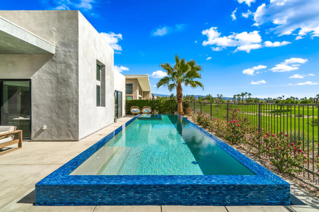 4384 Arcada Street, Palm Springs, CA 92262