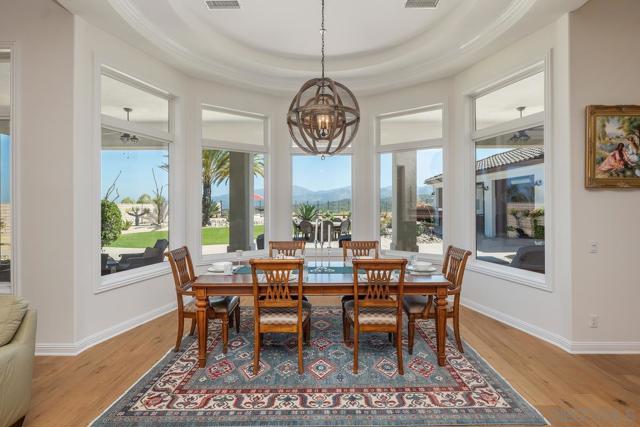 15674 Via Santa Pradera, San Diego CA: https://media.crmls.org/mediaz/ea87fe4e-3396-45d5-875a-aa79dbc9009a.jpg