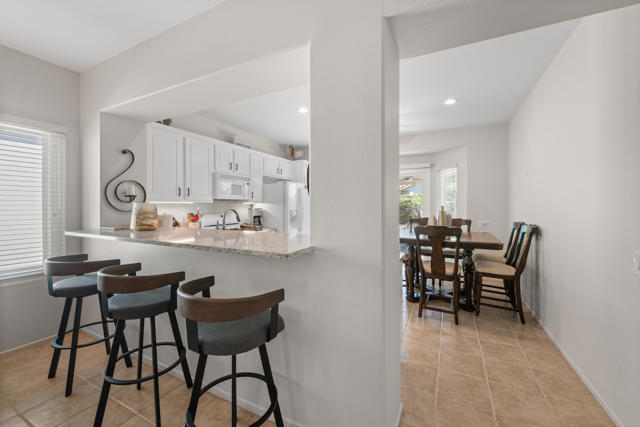 78680 Postbridge Circle, Palm Desert CA: https://media.crmls.org/mediaz/ea8846bb-f9e6-4383-b0ee-ad1f69d9bfaf.jpg