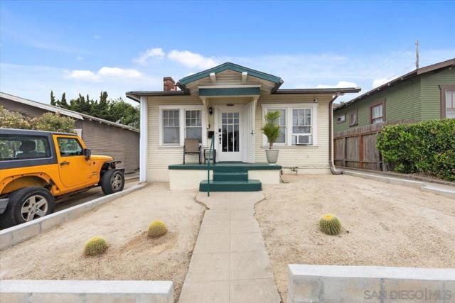 3670 Florida St, San Diego CA: https://media.crmls.org/mediaz/ea8a524f-bb16-4830-b76d-be064ce3ff71.jpg