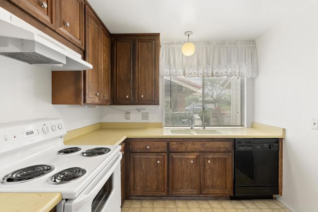 Detail Gallery Image 6 of 26 For 17463 Plaza Abierto #25,  Rancho Bernardo (San Diego),  CA 92128 - 2 Beds | 1 Baths