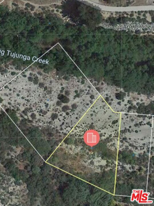 0 Stonyvale, Tujunga CA: https://media.crmls.org/mediaz/ea8b9938-efd8-4135-bf9e-01df1c22fe23.jpg