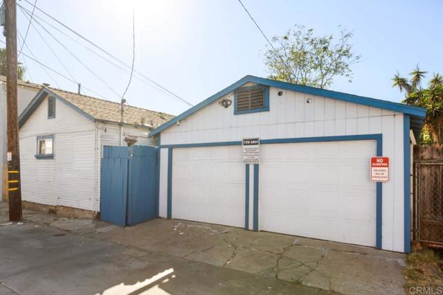 Detail Gallery Image 36 of 37 For 4245 41st St, San Diego,  CA 92105 - 5 Beds | 4 Baths