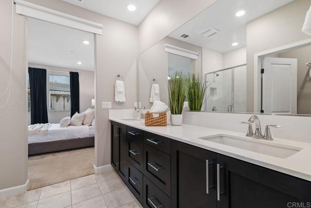 3510 Brody Way, Oceanside CA: https://media.crmls.org/mediaz/ea8cebd3-20e9-4209-8436-75afe255d933.jpg