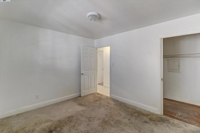 3524 Longview Rd, Antioch CA: https://media.crmls.org/mediaz/ea8f04f2-424f-4e5c-a28d-cb529db2369c.jpg