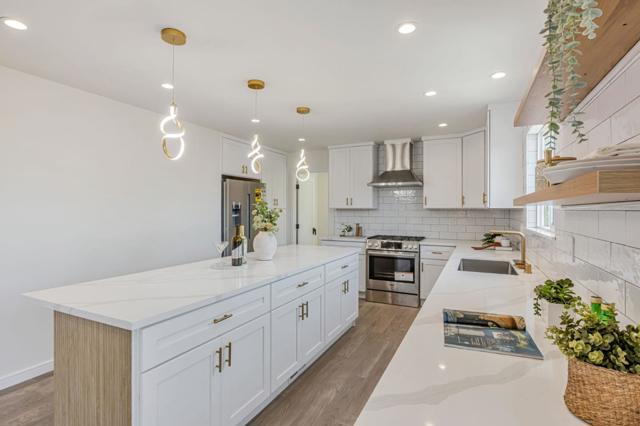 4741 Sorani Way, Castro Valley CA: https://media.crmls.org/mediaz/ea9218db-e96f-4f2f-a7ed-80f61ea7f65d.jpg