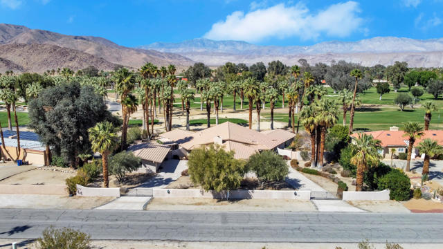316 Pointing Rock Drive, Borrego Springs CA: https://media.crmls.org/mediaz/ea9283e0-4641-4894-ae2f-d282c5dec77e.jpg