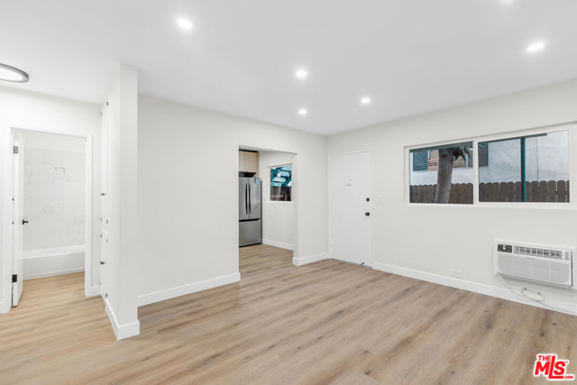 1333 Barry Avenue, Los Angeles CA: https://media.crmls.org/mediaz/ea93180c-61f7-4e1e-87ce-b41364b27dea.jpg
