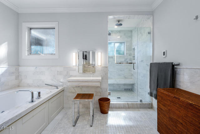5109 Redwillow Lane, La Canada Flintridge CA: https://media.crmls.org/mediaz/ea9387c0-c2b7-47b4-9b6f-2e558d9eb2a2.jpg