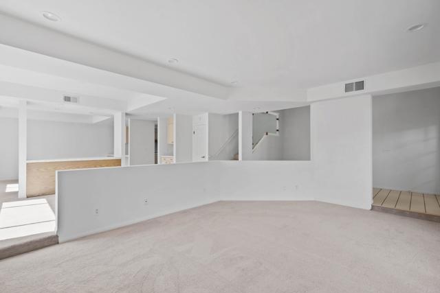 Detail Gallery Image 9 of 38 For 962 E Ave a,  Coronado,  CA 92118 - 3 Beds | 2/1 Baths