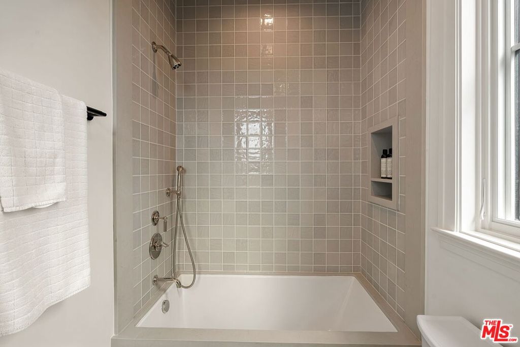MLS #26668443 image #32