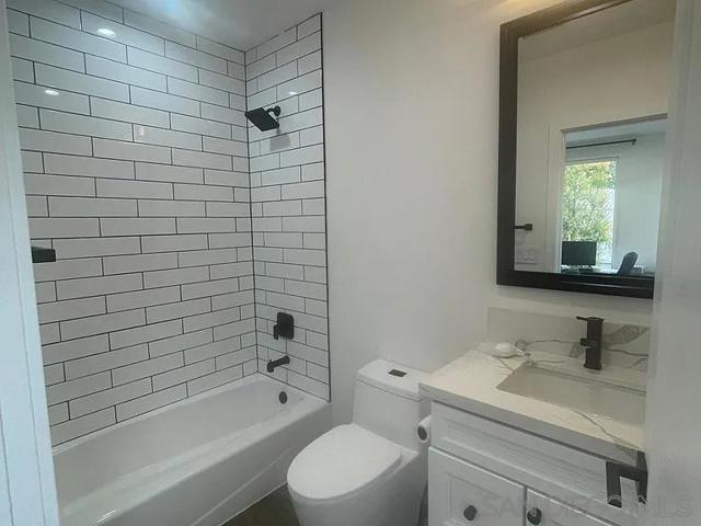 4811 Appleton, San Diego CA: https://media.crmls.org/mediaz/ea968b95-ce96-4a4a-8cbb-b5692901e040.jpg