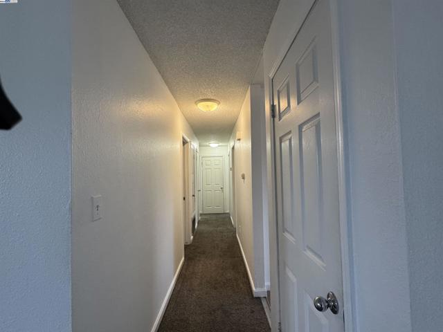 3338 Zamora Way, Stockton CA: https://media.crmls.org/mediaz/ea9803e1-0811-4bd9-ab3e-51fc33e9f841.jpg