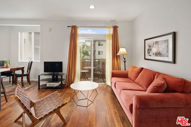13200 Pacific Promenade, 309 photo 2