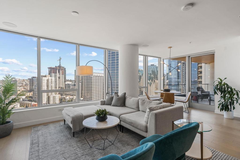 888 W E Street #2206